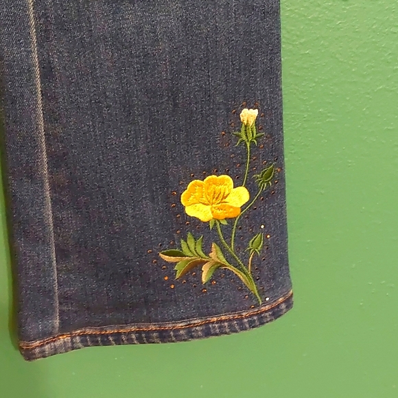 Stella McCartney Groovy Floral Denim Jeans - Picture 5 of 10